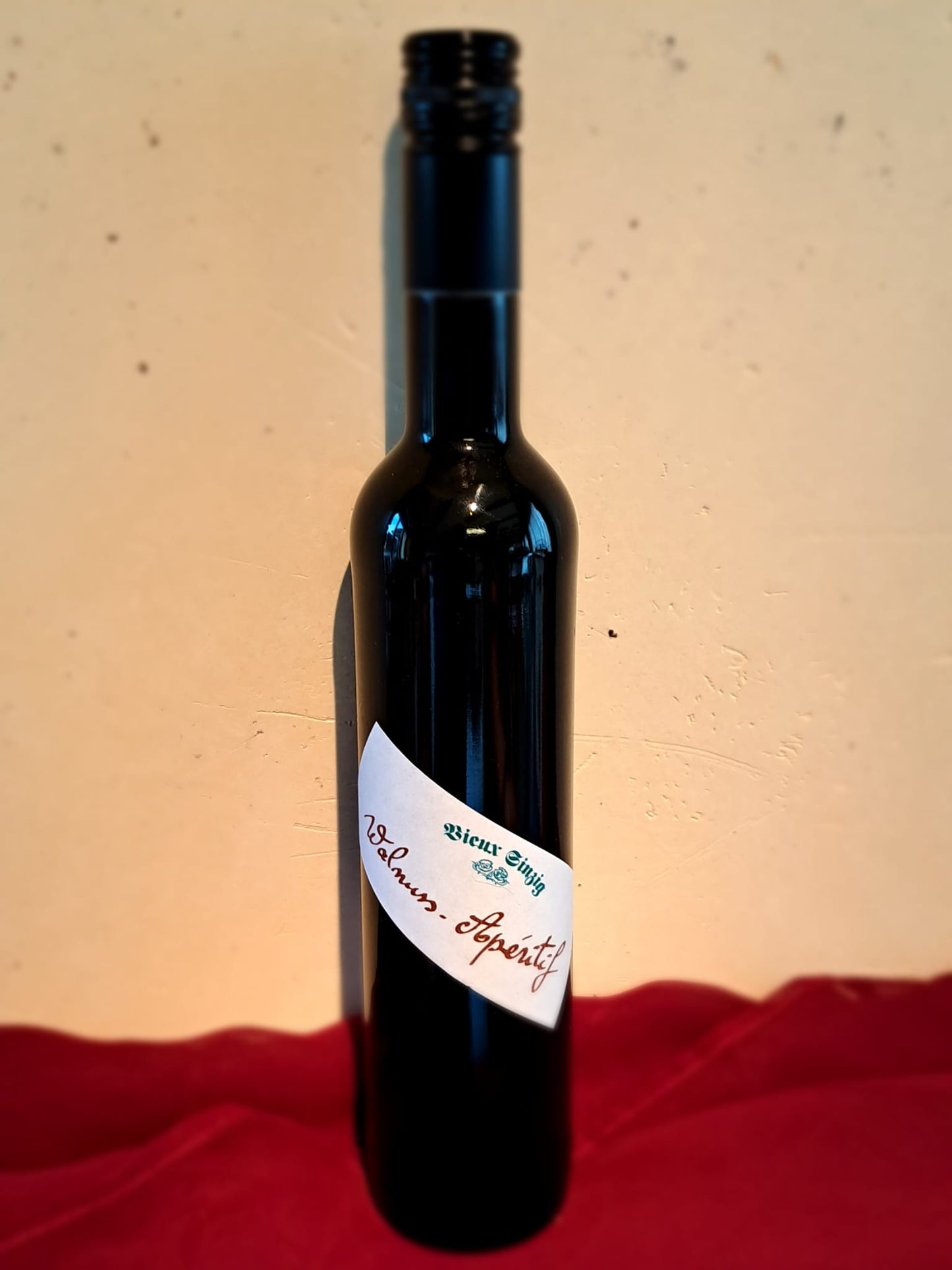 Walnuß Aperitif 18% 0,5 l